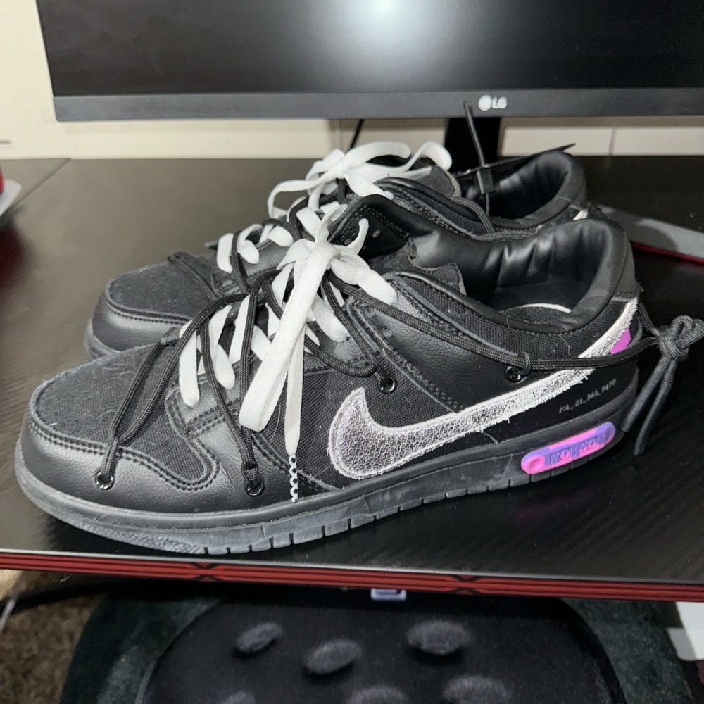 Nike Off White Dunks Lot 50